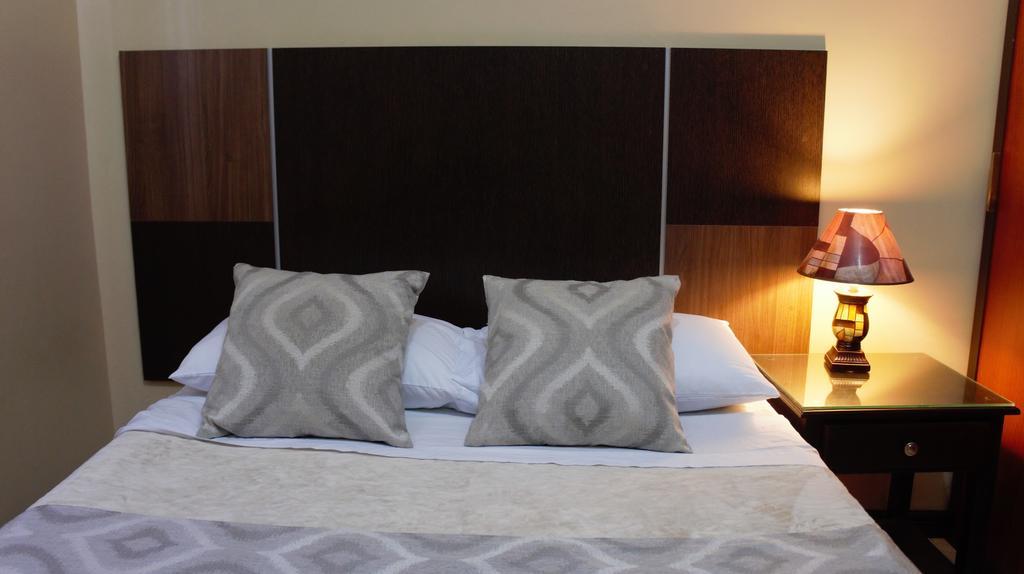 Urdesa Suites Hotel Guayaquil Luaran gambar